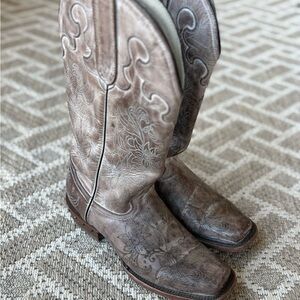 J.B. Dillon Tan Embroidered Heeled Boots